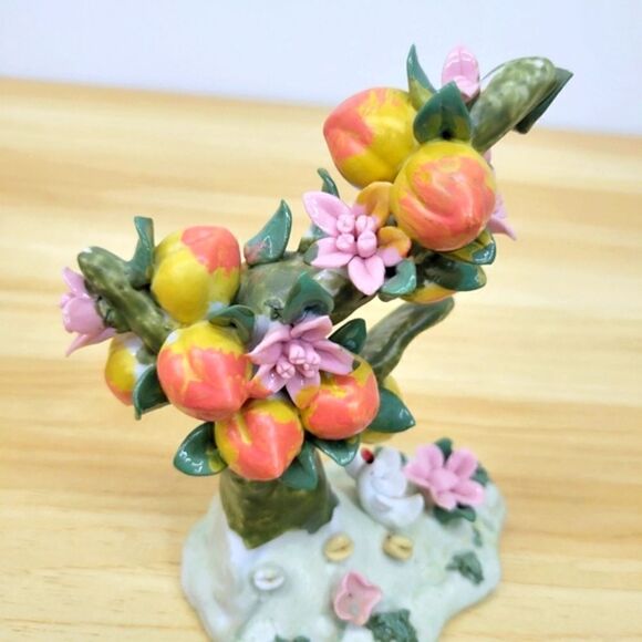 Vintage Porcelain Peach & Floral Tree with Geese Figurine Bone China - Picture 14 of 16